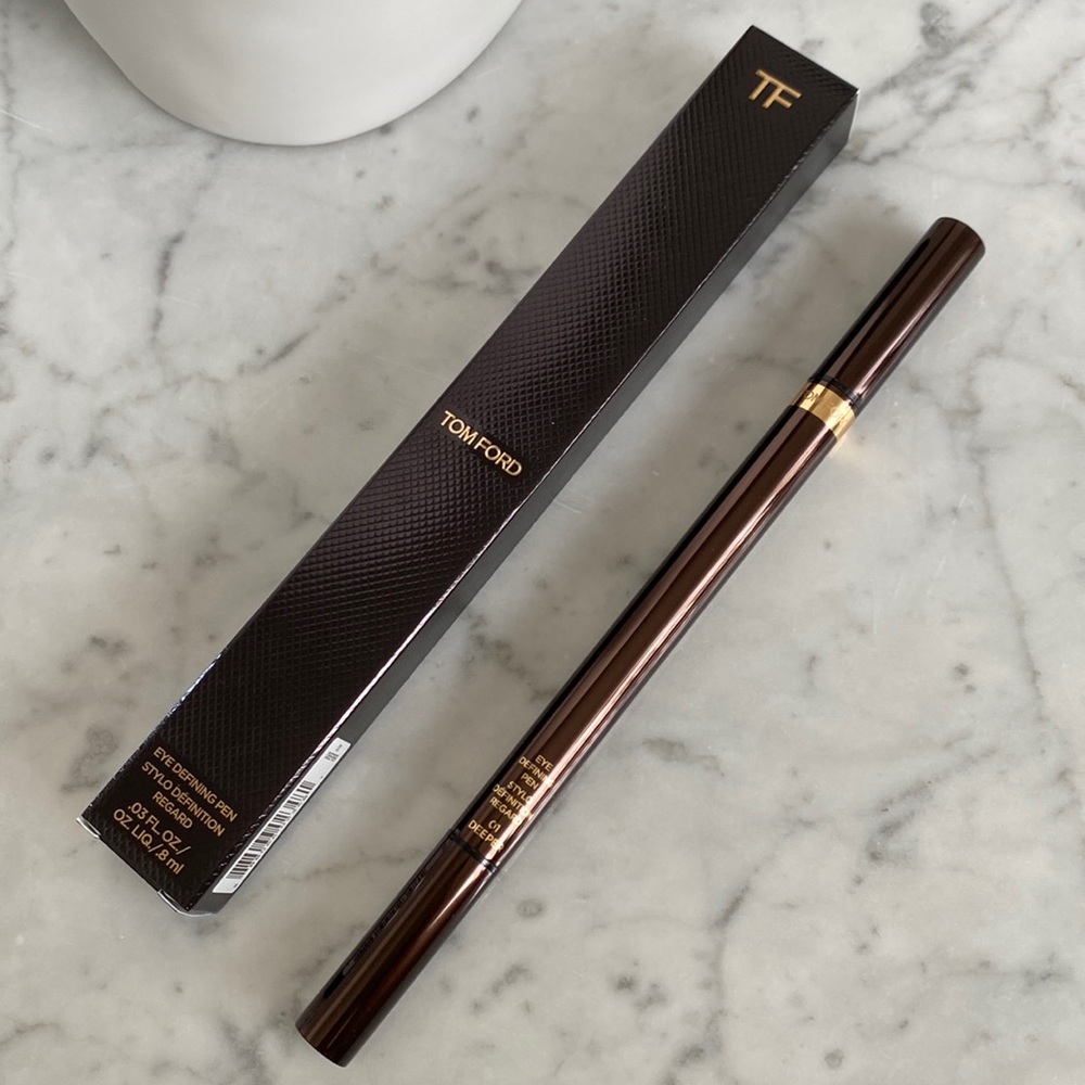 TOM FORD EYE DEFINING PEN EYELINER